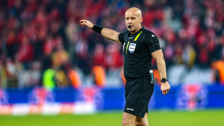 2026.03.07 Lodz Pilka Nozna PKO BP Ekstraklasa Sezon 2025/2026 Widzew Lodz - Lech Poznan Nz Szymon Marciniak Foto:Artur Kraszewski / PressFocus

2026.03.07 Lodz Football PKO BP Ekstraklasa  2025/2026 Widzew Lodz - Lech Poznan Szymon Marciniak Credit:Artur Kraszewski / PressFocus