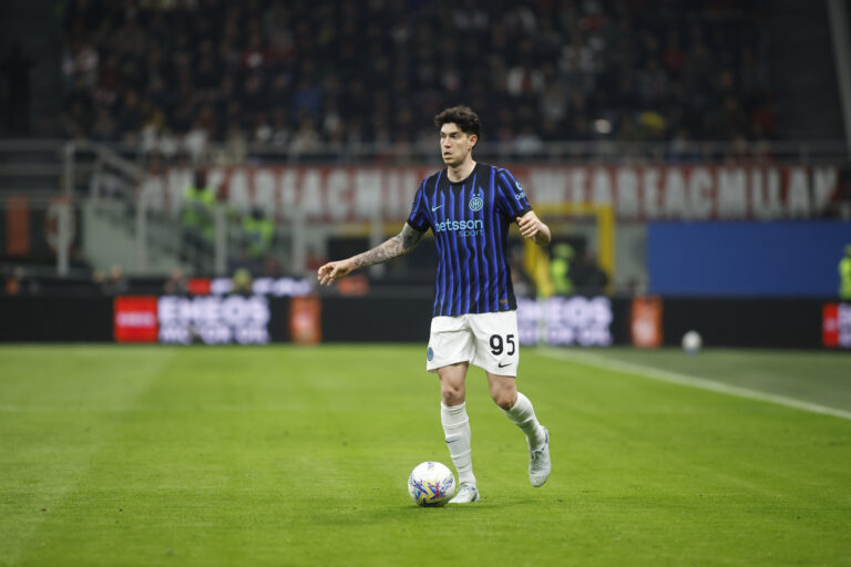 Alessandro Bastoni of FC Inter during the Italian Serie A, season 2025-2026, football match between AC Milan and FC Inter Milano on 08 March 2026 at Giuseppe Meazza Stadium, San Siro, Milan, Italy. Photo, Nderim Kaceli (Photo by Nderim Kaceli/IPA Sport / ipa-agency.net/IPA/Sipa USA)
2026.03.08 Mediolan
pilka nozna liga wloska
AC Milan - Inter Mediolan
Foto IPA/SIPA USA/PressFocus

!!! POLAND ONLY !!!