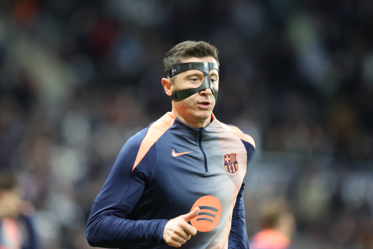 Newcastle Upon Tyne, England, 10th March 2026. Robert Lewandowski of FC Barcelona, Barca during the Newcastle United vs FC Barcelona UEFA Champions League match at St. James Park, Newcastle Upon Tyne. Picture credit should read: Nigel Roddis / Sportimage EDITORIAL USE ONLY. No use with unauthorised audio, video, data, fixture lists, club/league logos or live services. Online in-match use limited to 120 images, no video emulation. No use in betting, games or single club/league/player publications. SPI_117_NR_NEWC_BARC SPI-4596-0115
2026.03.10 Newcastle
pilka nozna , liga mistrzow
Newcastle United - FC Barcelona
Foto IMAGO/PressFocus

!!! POLAND ONLY !!!