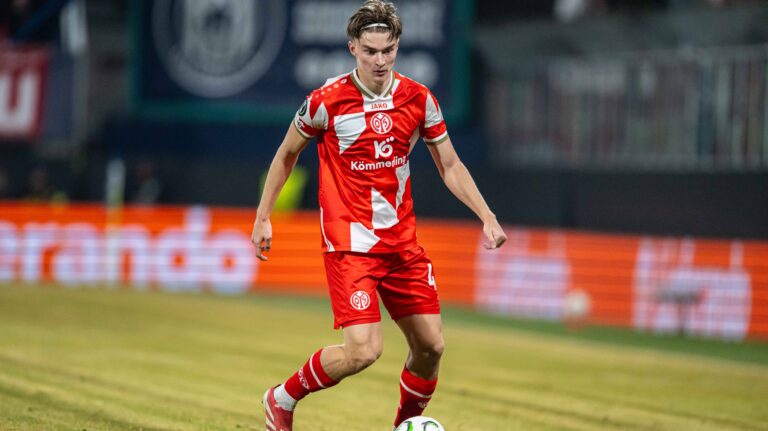 Kacper Potulski during Europa Conference league playoff match, Sigma Olomouc - 1. FSV Mainz , 12. march 2025, Andruv Stadium, Olomouc, Czech republic Copyright: xMICHALxFAJT,ZOSPORTU.SKx FAJ_9247
2026.03.12 Olomuniec
pilka nozna liga konferencji europy
Sigma Olomuniec - 1. FSV Mainz 05

Foto IMAGO/PressFocus

!!! POLAND ONLY !!!
