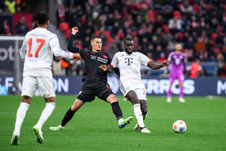 LEVERKUSEN, GERMANY - 14 MARCH, 2026: Patrik Schick, Dayot Upamecano - The 1.Bundesliga match Bayer 04 Leverkusen vs FC Bayern Muenchen at BayArena. PUBLICATIONxNOTxINxRUS Copyright: xVITALIIxKLIUIEVx
2026.03.14 Leverkusen
pilka nozna liga niemiecka
Bayer 04 Leverkusen - Bayern Monachium
Foto IMAGO/PressFocus

!!! POLAND ONLY !!!