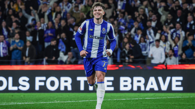 Oskar Pietuszewski (FC Porto) celebrates a goal during the match between FC Porto and Moreirense at Dragao Stadium. Final Score: FC Porto 3 : 0 Moreirense. (Photo by Rita Franca / SOPA Images/Sipa USA)
2026.03.15 Porto
pilka nozna liga portugalska
FC Porto - Moreirense
Foto SOPA Images/SIPA USA/PressFocus

!!! POLAND ONLY !!!