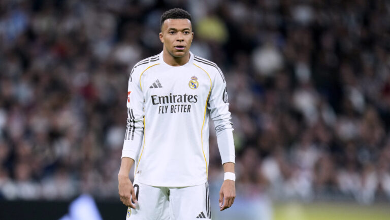 Kylian Mbappe of Real Madrid CF during the La Liga EA Sports match between Real Madrid and Atletico de Madrid played at Santiago Bernabeu Stadium on March 22, 2026 in Madrid. (Photo by Cesar Cebolla / PRESSINPHOTO)
2026.03.22 Madryt
pilka nozna liga hiszpanska
Real Madryt - Atletico Madryt
Foto pressinphoto/SIPA USA/PressFocus

!!! POLAND ONLY !!!