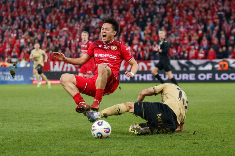 2026.03.22 Lodz Pilka Nozna PKO Ekstraklasa Sezon 2025/2026 Widzew Lodz - Gornik Zabrze N/z Christopher Cheng Maksym Khlan Faul Foto Dawid Figura / PressFocus 
2026.03.22 Lodz Football Polish Ekstraklasa Season 2025/2026 Widzew Lodz - Gornik Zabrze Christopher Cheng Maksym Khlan Faul Credit: Dawid Figura / PressFocus