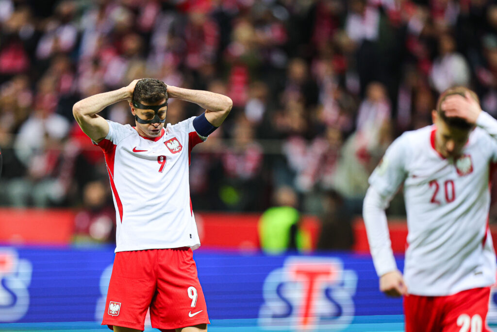 2026.03.26 Warszawa
Pilka nozna Kwalifikacje Mistrzostw Swiata 2026
Polska - Albania
N/z Robert Lewandowski Sebastian Szymanski smutek
Foto Pawel Andrachiewicz / PressFocus

2026.03.26 Warszawa
Football - FIFA World Cup 2026 Qualifying round
Poland - Albania
Robert Lewandowski Sebastian Szymanski smutek
Credit: Pawel Andrachiewicz / PressFocus
