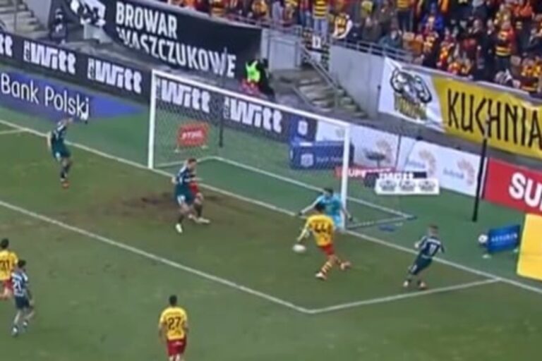 Fatalne pudło Milety Rajovicia! Mógł dać Legii zwycięstwo [WIDEO]