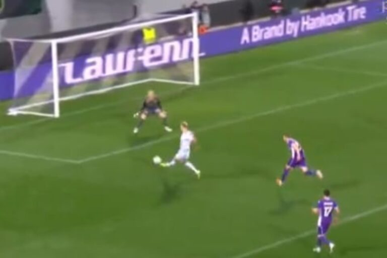 Tak Raków objął prowadzenie w meczu z Fiorentiną [WIDEO]