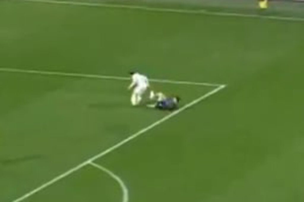 Kontrowersja w Lidze Europy! Czy tu należał się rzut karny [WIDEO]