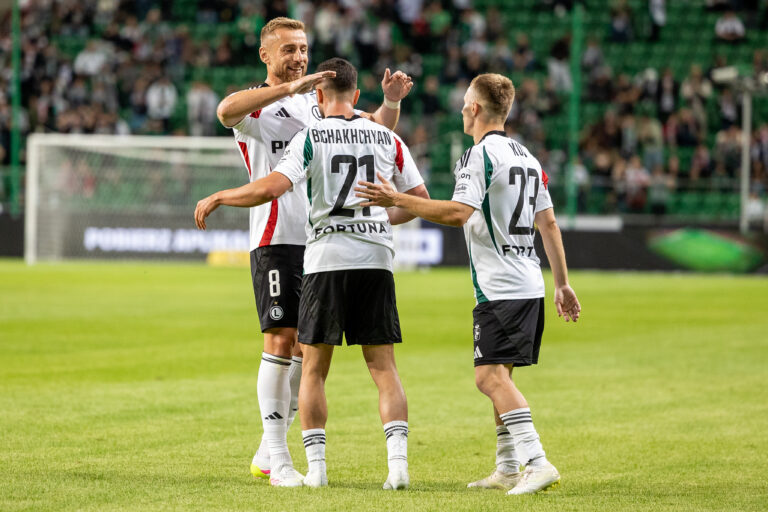 2025.07.10 Warszawa
pilka nozna kwalifikacje Ligi Konferencji sezon 2025/2026
Legia Warszawa - FK Aktobe
N/z Rafal Augustyniak (Legia), Vahan Bichakhchyan (Legia), Patryk Kun (Legia), radosc
Foto Tomasz Jastrzebowski / Foto Olimpik / PressFocus

2025.07.10 Warszawa
Football - UEFA Conference League qyalifying season 2025/2026
Legia Warszawa - FK Aktobe
Rafal Augustyniak (Legia), Vahan Bichakhchyan (Legia), Patryk Kun (Legia), radosc
Credit: Tomasz Jastrzebowski / Foto Olimpik / PressFocus