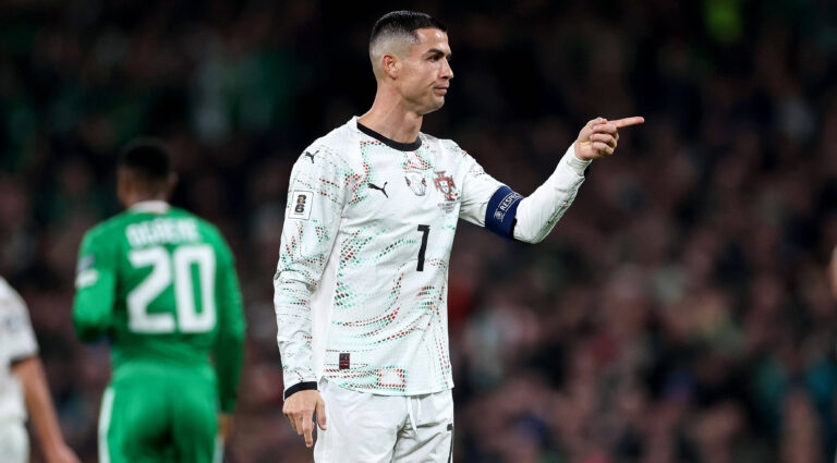 2026 FIFA World Cup, WM, Weltmeisterschaft, Fussball Qualifier Group F, Aviva Stadium, Dublin 13/11/2025 Republic of Ireland vs Portugal Portugal s Cristiano Ronaldo reacts to a decision Cristiano Ronaldo reacts to a decision 13/11/2025 PUBLICATIONxNOTxINxUKxIRLxFRAxNZL Copyright: x INPHO/NickxElliottx IMG_9458
2025.11.13 Dublin
pilka nozna , eliminacje , kwalifikacje do mistrzostw swiata 2026
Irlandia - Portugalia
Foto IMAGO/PressFocus

!!! POLAND ONLY !!!