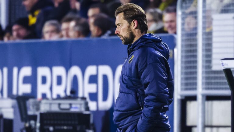 BREDA ,  22-11-2025 , Rat Verlegh Stadion ,  Season 2025 / 2026 , Dutch Eredivisie football, match between NAC and PSV , picture shows Tomasz Kaczmarek (Photo by Pro Shots/Sipa USA)
2025.11.22 Breda
pilka nozna , liga holenderska
NAC Breda - PSV Eindhoven
Foto Pro Shots Photo Agency/SIPA USA/PressFocus

!!! POLAND ONLY !!!