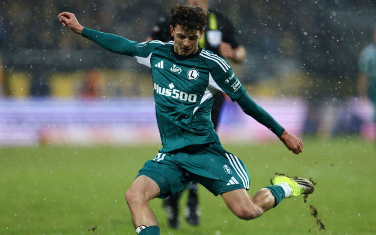 2026.02.07 Gdynia Pilka nozna PKO BP Ekstraklasa sezon 2025/2026 Arka Gdynia - Legia Warszawa N/z Jakub Zewlakow Foto Piotr Matusewicz / PressFocus

2026.02.07 Gdynia
Football Polish PKO BP Ekstraklasa season 2025/2026 
Arka Gdynia - Legia Warszawa 
Jakub Zewlakow 
Credit: Piotr Matusewicz / PressFocus