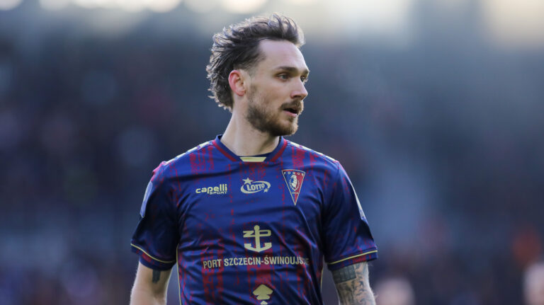 2026.02.15 Szczecin
pilka nozna PKO Ekstraklasa sezon 2025/2026
Pogon Szczecin - Arka Gdynia 
N/z Linus Wahlqvist
Foto Kasia Dzierzynska / PressFocus

2026.02.15 Szczecin
Football - Polish PKO Ekstraklasa season 2025/2026
Pogon Szczecin - Arka Gdynia
Linus Wahlqvist
Credit: Kasia Dzierzynska / PressFocus