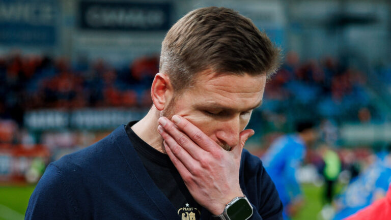 2026.03.07 Gliwice
Pilka nozna PKO Ekstraklasa sezon 2025/2026
Piast Gliwice - KGHM Zaglebie Lubin
N/z Daniel Mysliwiec (Trener Head Coach)
Foto Tomasz Folta / PressFocus

2026.03.07 Gliwice
Football PKO Ekstraklasa season 2025/2026
Piast Gliwice - KGHM Zaglebie Lubin
Daniel Mysliwiec (Trener Head Coach)
Credit: Tomasz Folta / PressFocus