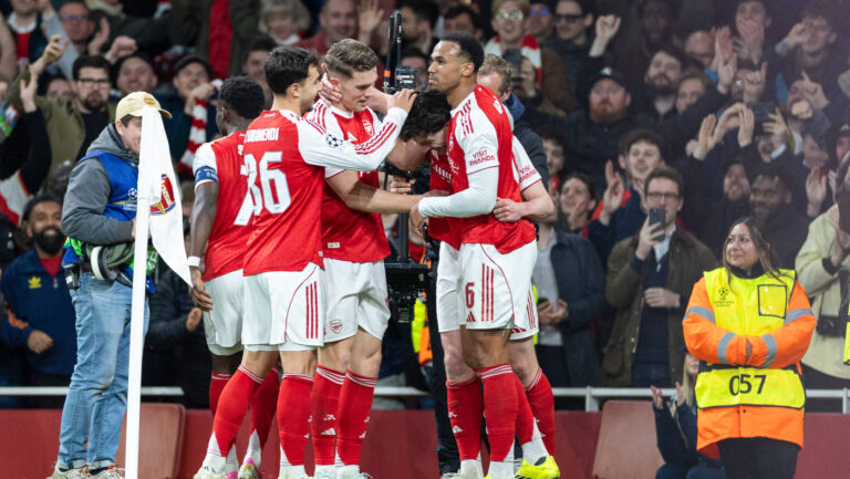 Arsenal v Bayer Leverkusen, Champions League GOAL 2-0. Arsenal midfielder Declan Rice 41 celebrates with teammates after scoring a goal during the Champions League match between Arsenal and Bayer Leverkusen at the Emirates Stadium, London, UK on 17 March 2026. London Emirates Stadium Greater London UK Editorial use only , Copyright: xToyinxOshodix PSI-23909-0031
2026.03.17 Londyn
pilka nozna liga mistrzow
Arsenal Londyn - Bayer 04 Leverkusen

Foto IMAGO/PressFocus

!!! POLAND ONLY !!!