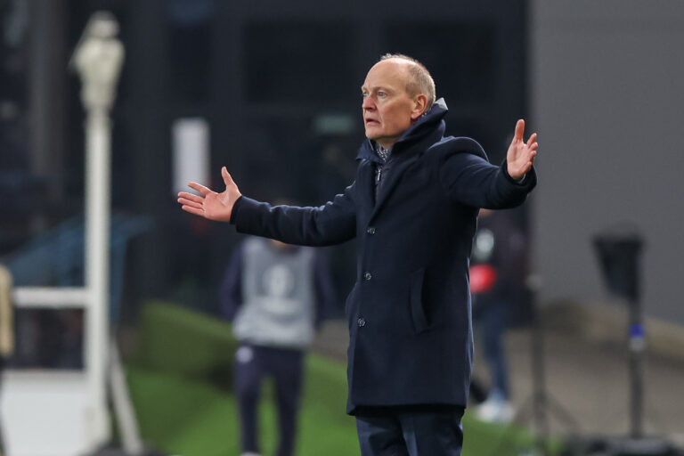 2026.03.19 Krakow
Pilka nozna UEFA Liga Konferencji Faza Play-off 1/8 finalu
Szachtar Donieck - Lech Poznan
N/z Trener Lecha Niels Frederiksen
Foto Pawel Jaskolka / PressFocus

2026.03.19 Cracow
Football UEFA Conference League
FC Shakhtar Donetsk - Lech Poznan
Credit: Pawel Jaskolka / PressFocus