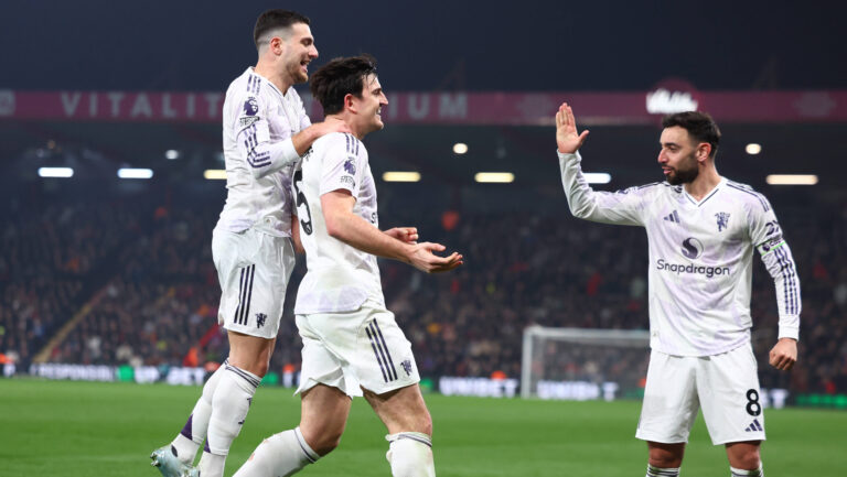 Bournemouth, England, 20th March 2026. L-R Diogo Dalot, Harry Maguire and Bruno Fernandes of Manchester United, ManU celebrates after James Hill of Bournemouth scores an own goal to make it 2-1 during the AFC Bournemouth vs Manchester United Premier League match at the Vitality Stadium, Bournemouth. Picture credit should read: Paul Terry / Sportimage EDITORIAL USE ONLY. No use with unauthorised audio, video, data, fixture lists, club/league logos or live services. Online in-match use limited to 120 images, no video emulation. No use in betting, games or single club/league/player publications. SPI_056_PT_Bournemouth_Man_Utd SPI-4628-0056
2026.03.20 Bournemouth
pilka nozna , liga angielska
AFC Bournemouth - Manchester United
Foto IMAGO/PressFocus

!!! POLAND ONLY !!!