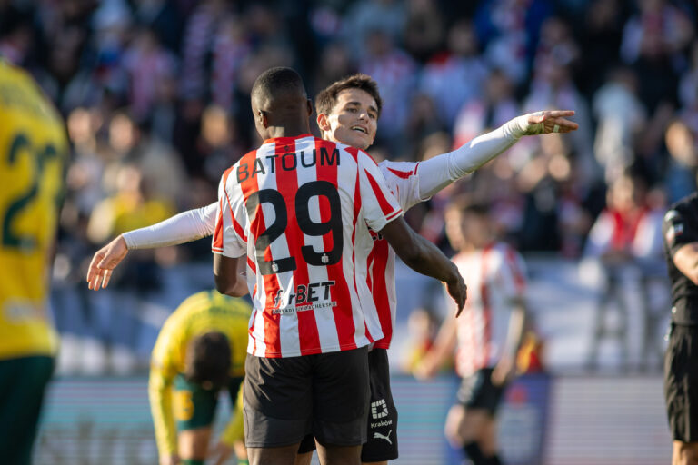 2026.03.21 Krakow
pilka nozna PKO Ekstraklasa sezon 2025/2026
Cracovia Krakow - GKS Katowice
N/z Pau Sans Jean Batoum
Foto Michal Kedzierski / PressFocus

2026.03.21 Krakow
Football - Polish PKO Ekstraklasa season 2025/2026
Cracovia Krakow - GKS Katowice
Pau Sans Jean Batoum
Credit: Michal Kedzierski / PressFocus