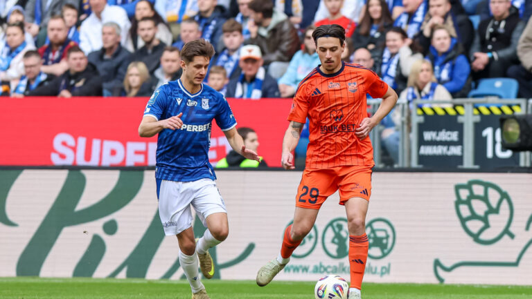 2026.03.22 Poznan
Pilka nozna Ekstraklasa sezon 2025/2026
Lech Poznan - Bruk-Bet Termalica Nieciecza 
N/z Leo Bengtsson Gabriel Isik
Foto Pawel Jaskolka / PressFocus

2026.03.22 Poznan
Football Polish Ekstraklasa season 2025/2026
Lech Poznan - Bruk-Bet Termalica Nieciecza
Credit: Pawel Jaskolka / PressFocus