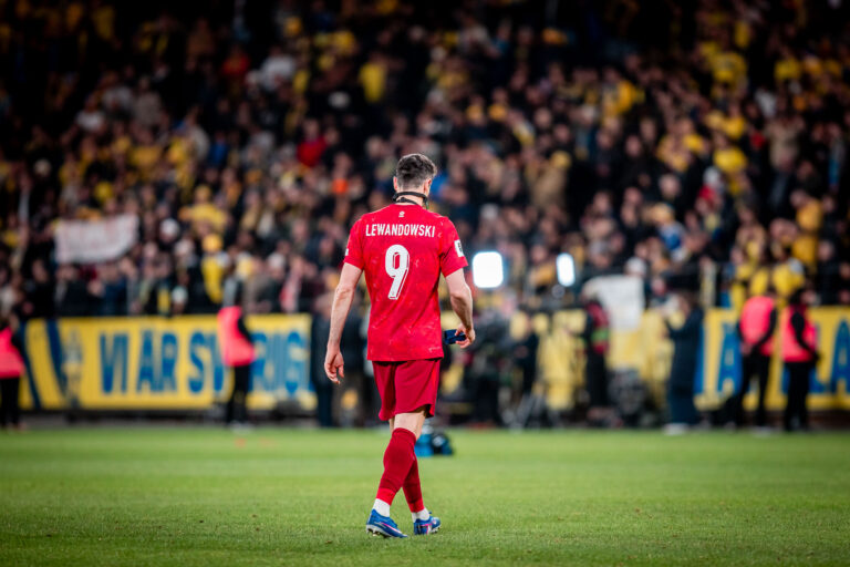 2026.03.31 Sztokholm
Pilka nozna Kwalifikacje Mistrzostw Swiata 2026, Solna, Strawberry Arena, final barazy
Szwecja - Polska
N/z Robert Lewandowski po przegranym finalowym meczu ze Szwecja
Foto Mateusz Porzucek PressFocus

2026.03.31 Sztokholm
Stockholm, Football - FIFA World Cup 2026 Qualifying round, final play-off
Sweden - Poland
Szwecja - Polska
Robert Lewandowski po przegranym finalowym meczu ze Szwecja
Credit: Mateusz Porzucek PressFocus