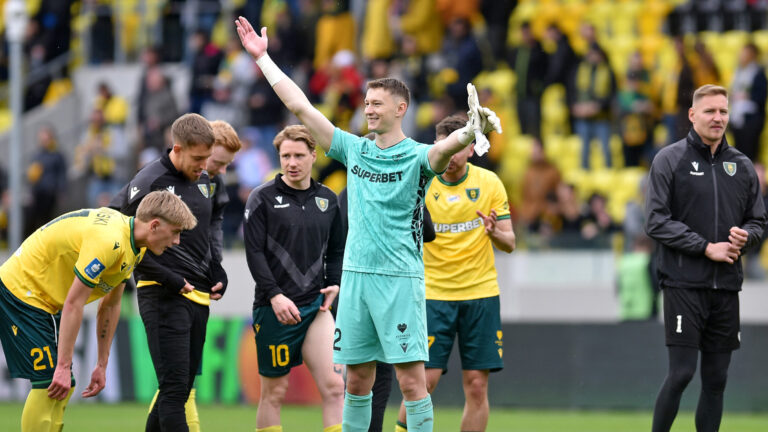 2026.04.04 Katowice
Pilka nozna , PKO BP Ekstraklasa sezon 2025/26
GKS Katowice - Wisla Plock
N/z Pilkarze GKS radosc po meczu, Rafal Straczek
Foto Krzysztof Porebski / PressFocus

2026.04.04 Katowice
Football Polish top league , 2025/2026 season
GKS Katowice - Wisla Plock
Pilkarze GKS radosc po meczu, Rafal Straczek
Credit: Krzysztof Porebski / PressFocus