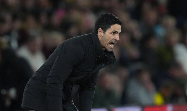 Southampton v Arsenal, FA Cup Quarter-final, St Marys Stadium, Southampton, UK - 04 Apr 2026 Mikel Arteta manager of Arsenal shouts directions to his team. Southampton St Mary s Stadium UK, UK NEWSPAPERS OUT Copyright: xSeanxRyanx
2026.04.04 Londyn
pilka nozna , Puchar Anglii
Southampton - Arsenal Londyn
Foto IMAGO/PressFocus

!!! POLAND ONLY !!!