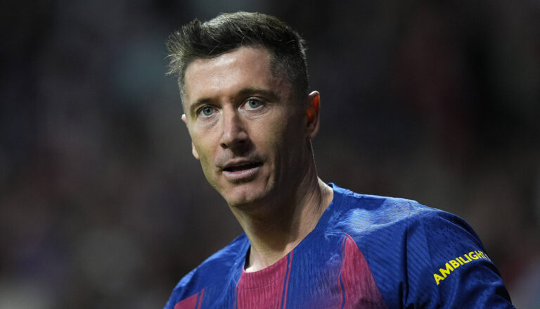 FC Barcelona's Robert Lewandowski during La Liga match. April 4, 2026. (ALTERPHOTOS/Acero) - Photo :  Acero / Alterphotos / Psnewz / SIPA /00324572_0127//Credit:PSNEWZ/SIPA/2604050103
2026.04.04 Madryt
pilka nozna liga hiszpanska
Atletico Madryt - FC Barcelona

Foto PSNEWZ/SIPA/PressFocus

!!! POLAND ONLY !!!