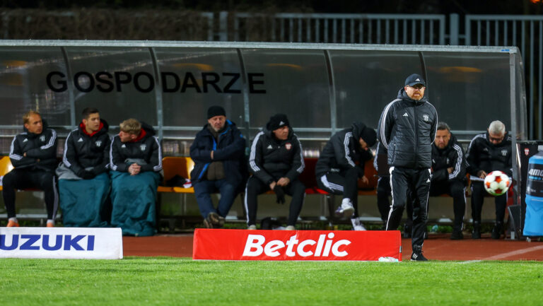 2026.04.06 Pruszkow Pilka Nozna Betclic 1 Liga Sezon 2025/2026 Pogon Grodzisk Mazowiecki - Stal Mielec Nz Piotr Stokowiec Foto:Artur Kraszewski / pressfocus

2026.04.06 Pruszkow footbball Betclic 1 Liga  2025/2026 Pogon Grodzisk Mazowiecki - Stal Mielec Piotr Stokowiec Credit: Artur Kraszewski / pressfocus