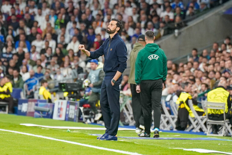 Spanien: Fussball UEFA Champions League 2025 / 2026, Viertelfinale - Real Madrid vs FC Bayern Munchen - Bernabeu Madrid: Alvaro Arbeloa Trainer, Real Madrid *** Spain Football UEFA Champions League 2025 2026, quarter-final Real Madrid vs FC Bayern Munich Bernabeu Madrid Alvaro Arbeloa Coach, Real Madrid Copyright: xJOERANxSTEINSIEKx
2026.04.07 Madryt
pilka nozna liga mistrzow
Real Madryt - Bayern Monachium
Foto IMAGO/PressFocus

!!! POLAND ONLY !!!