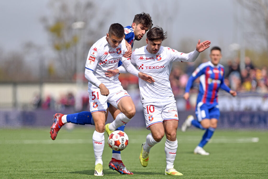 2026.04.12 Bytom
Pilka nozna , Betclic I liga , sezon 2025/26
Polonia Bytom - Wisla Krakow
N/z Maciej Kuziemka, Matej Matic, Frederico Fred Duarte
Foto Krzysztof Porebski / PressFocus

2026.04.12 Bytom
Football , Polish league, second level , 2025/2026 season
Polonia Bytom - Wisla Krakow
Maciej Kuziemka, Matej Matic, Frederico Fred Duarte
Credit: Krzysztof Porebski / PressFocus