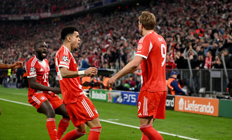 FUSSBALL CHAMPIONS LEAGUE SAISON 2025/2026 Viertelfinal Rueckspiel 15.04.2026 FC Bayern Muenchen - Real Madrid Jubel FC Bayern Muenchen nach dem Tor zum 2 - 2, v. li., Dayot Upamecano, Luis Diaz, Torschuetze Harry Kane *** FOOTBALL CHAMPIONS LEAGUE SEASON 2025 2026 Quarter-final second leg 15 04 2026 FC Bayern Muenchen Real Madrid FC Bayern Muenchen celebrating after the goal for 2 2, from left, Dayot Upamecano, Luis Diaz, goal scorer Harry Kane
2026.04.07 Monachium
pilka nozna , Liga Mistrzow
Bayern Monachium - Real Madryt
Foto IMAGO/PressFocus

!!! POLAND ONLY !!!