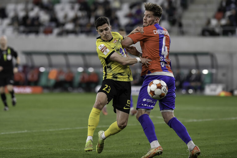 2026.04.18 Sosnowiec
Pilka nozna Betclic 1. Liga sezon 2025/2026
Wieczysta Krakow - Odra Opole
N/z Miki Villar Adam Chrzanowski
Foto Mateusz Sobczak / PressFocus

2026.04.18 Sosnowiec
Football Polish first league - second level 2025/26 season
Wieczysta Krakow - Odra Opole
Miki Villar Adam Chrzanowski
Credit: Mateusz Sobczak / PressFocus