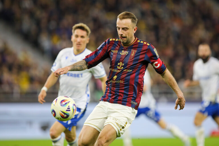 2026.04.18 Szczecin
pilka nozna PKO Ekstraklasa sezon 2025/2026
Pogon Szczecin - Lech Poznan 
N/z Kamil Grosicki
Foto Kasia Dzierzynska / PressFocus

2026.04.18 Szczecin
Football - Polish PKO Ekstraklasa season 2025/2026
Pogon Szczecin - Lech Poznan 
Kamil Grosicki
Credit: Kasia Dzierzynska / PressFocus