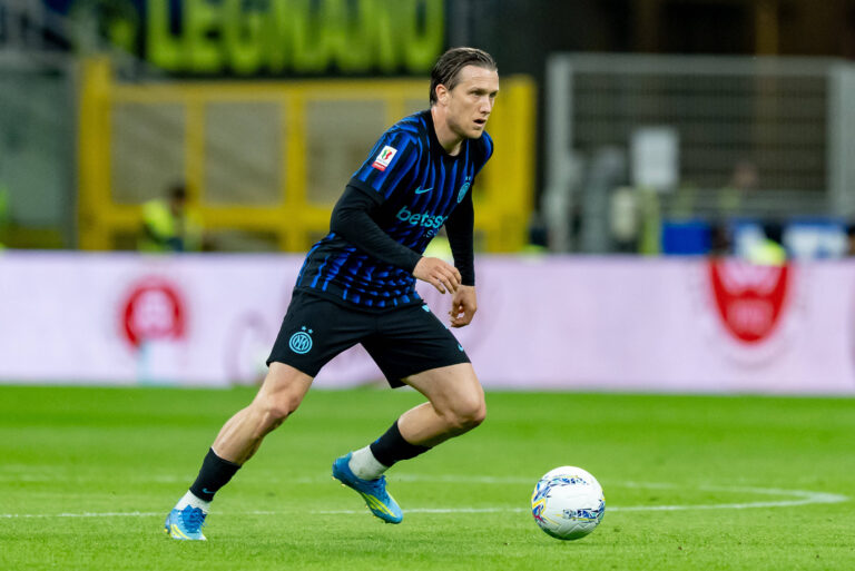 FC Internazionale v Como 1907 - Coppa Italia Semi-Finals Second Leg Piotr Zielinski of FC Internazionale in action during the serie Coppa Italia Semi-Finals Second Leg match between FC Internazionale and Como 1907 at Stadio Giuseppe Meazza on April 21, 2026 in Milan, Italy Milano Stadio Giuseppe Meazza Lazio Italy Copyright: xGiuseppexMaffiax 260421_CoppaItalia_Inter-Como_GM_03601
2026.04.21 Mediolan
pilka nozna , Puchar Wloch
Inter Mediolan - Como 1907
Foto IMAGO/PressFocus

!!! POLAND ONLY !!!
