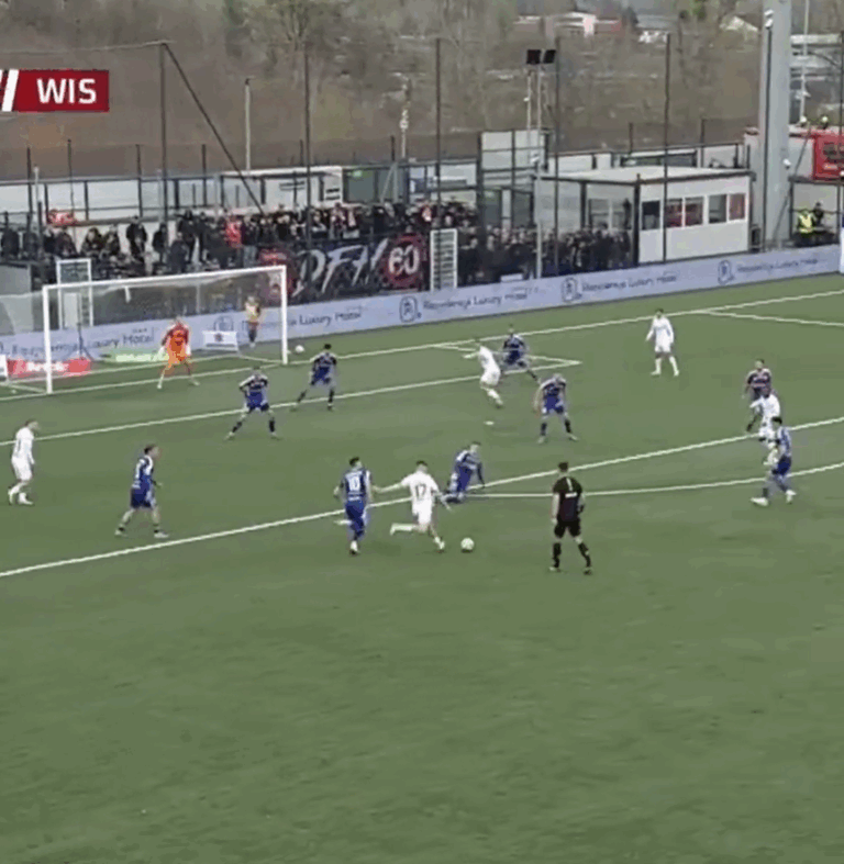 Kapitalny gol w samo okienko! Tak Wisła Kraków uratowała remis [WIDEO]