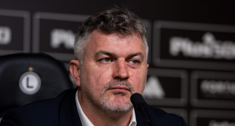 2025.06.16 Warszawa Pilka nozna , Ekstraklasa, konferencja prasowa trenera, Legia Warszawa N/z  Michal Zewlakow  Foto Wojciech Dobrzynski / Legionisci.com / PressFocus 
2025.06.16 Warsaw Football , Polish league, press conference Credit: Wojciech Dobrzynski / Legionisci.com / PressFocus
