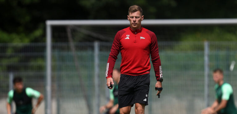 2025.06.17 Gdansk Pilka nozna PKO BP Ekstraklasa sezon 2025/2026 Trening Lechii Gdansk N/z Radoslaw Bella Foto Piotr Matusewicz / PressFocus