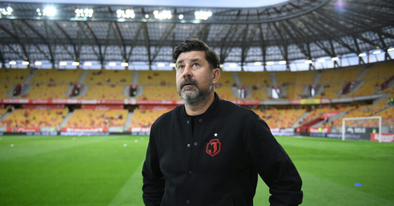 2025.07.31 Bialystok pilka nozna 2. runda eliminacji Liga Konferencji Europy 2025/2026 Jagiellonia Bialystok (zolto-czerwone) - FK Novi Pazar N/z Lukasz Maslowski dyrektor sportowy Jagiellonii Bialystok Foto Michal Kosc / PressFocus 
2025.07.31 Bialystok Bialystok Football - UEFA Conference League Second qualifying round - 2nd leg 2025/2026 Jagiellonia Bialystok (yellow-red) - FK Novi Pazar Credit: Michal Kosc / PressFocus