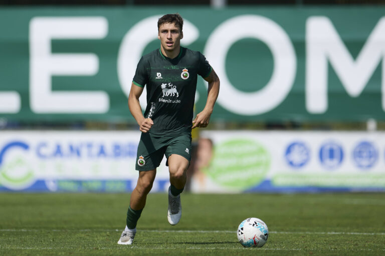 Racing Santander v Cagliari Calcio - Pre Season Friendly Jorge Salinas Viadero of Real Racing Club de Santander in action during the pre-season friendly match between Real Racing Club de Santander and Cagliari Calcio at Campos de de la Planchada on August 9, 2025, in Astillero, Spain. Astillero Campos de Sport de la Planchada Cantabria Spain RL_RSNTvCAGL_000094 Copyright: xRicardoxLarreinax
2025.08.09 Astillero
pilka nozna sparing mecz towarzyski
Racing Santander - Cagliari Calcio
Foto IMAGO/PressFocus

!!! POLAND ONLY !!!