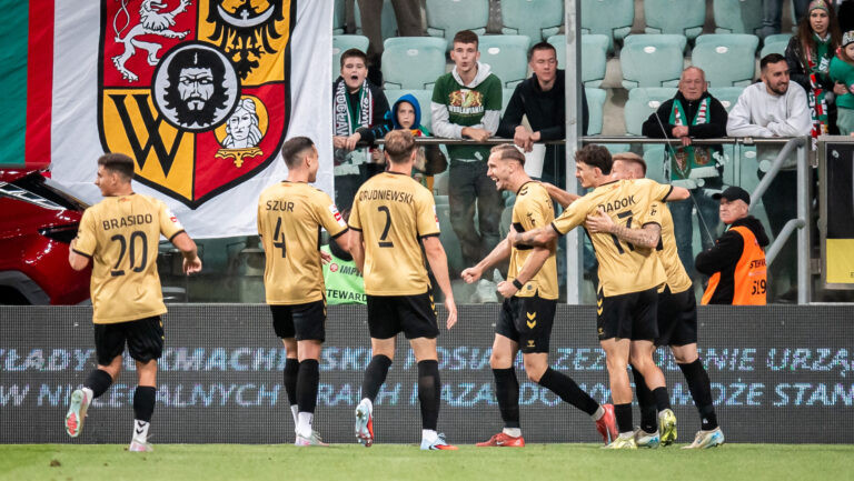 2025.09.26 Wroclaw
Pilka nozna, Betclic I liga, sezon 2025/2026
Slask Wroclaw - Polonia Warszawa
N/z gol radosc bramka Lukasz Zjawinski
Foto Mateusz Porzucek PressFocus

2025.09.26 Wroclaw
Football, Polish league, second level, 2025/2026
Slask Wroclaw - Polonia Warszawa
gol radosc bramka Lukasz Zjawinski
Credit: Mateusz Porzucek PressFocus