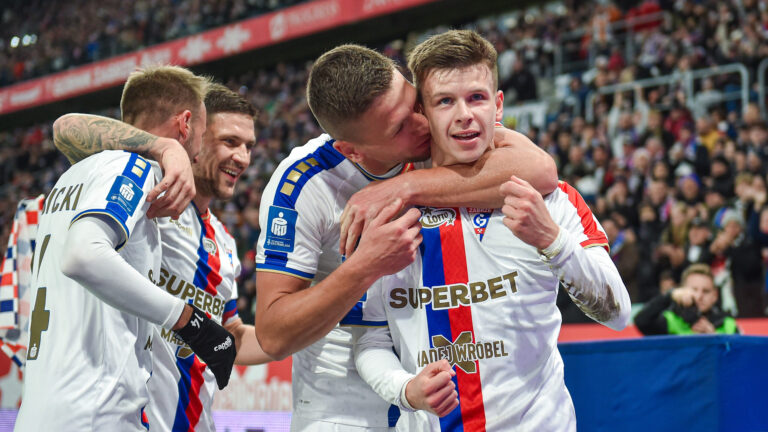 2025.10.26 Zabrze
Pilka nozna PKO BP Ekstraklasa Sezon 2025/2026
Gornik Zabrze - Jagiellonia Bialystok
N/z Jaroslaw Kubicki, Erik Janza, Rafal Janicki, Patrik Hellebrand, radosc, radosc po golu, radosc po bramce
Foto Marcin Bulanda / PressFocus

2025.10.26 Zabrze
Football Polish PKO BP Ekstraklasa League Season 2025/2026
Gornik Zabrze - Jagiellonia Bialystok
Jaroslaw Kubicki, Erik Janza, Rafal Janicki, Patrik Hellebrand, radosc, radosc po golu, radosc po bramce
Credit: Marcin Bulanda / PressFocus