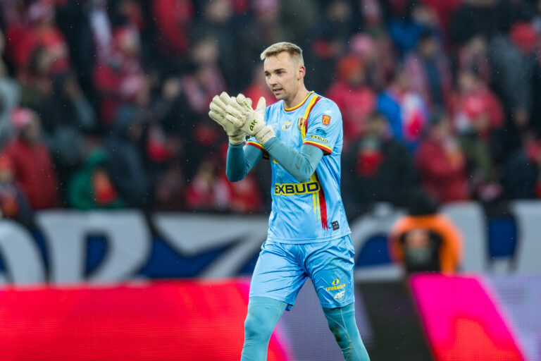 2025.11.23 Lodz Pilka Nozna PKO BP Ekstraklasa Sezon 2025/2026 Widzew Lodz - Korona Kielce Nz Xavier Dziekonski Foto. Dawid Figura / PressFocus

2025.11.23 Lodz Football Polish PKO Ekstraklasa Season 2025/2026 Widzew Lodz - Korona Kielce Xavier Dziekonski Credit: Dawid Figura / PressFocus