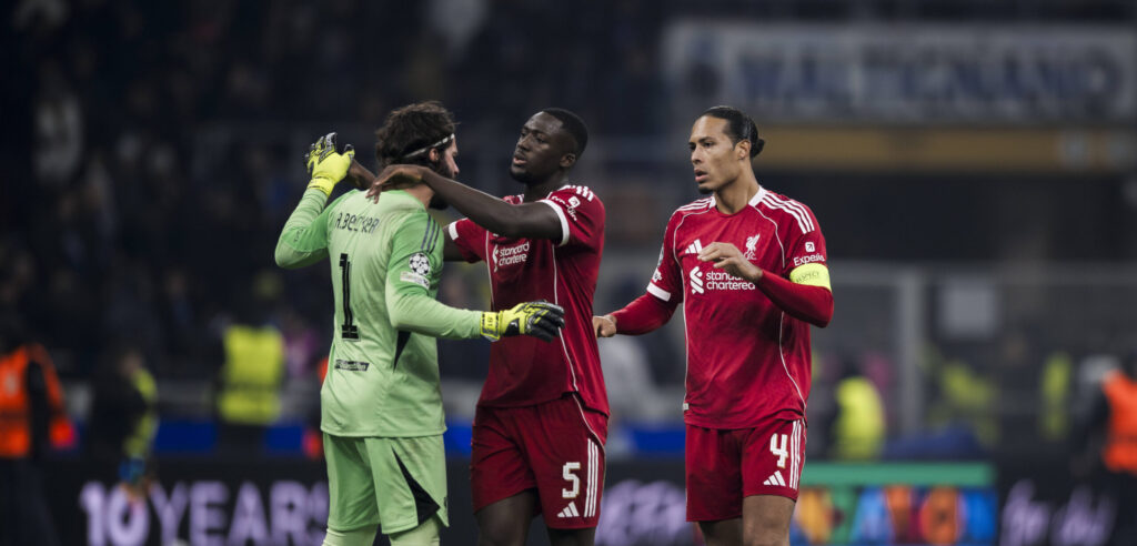 FC Internazionale v Liverpool FC - UEFA Champions League Virgil van Dijk, Alisson Becker and Ibrahima Konate of Liverpool FC celebrate the victory following the final whistle of the UEFA Champions League 2025/26 league phase football match between FC Internazionale and Liverpool FC. Milan Italy Copyright: xNicolòxCampox
2025.12.09 Mediolan
pilka nozna , liga mistrzow
Inter Mediolan - FC Liverpool
Foto IMAGO/PressFocus

!!! POLAND ONLY !!!
