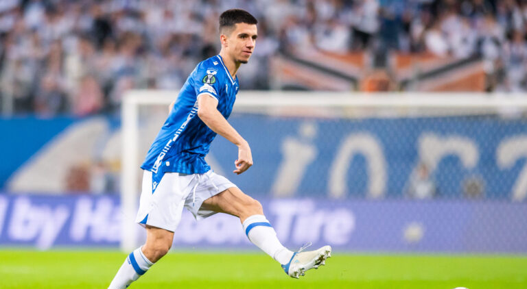 2025.12.11 Poznan
pilka nozna Liga Konferencji UEFA faza ligowa sezon 2025/2026
Lech Poznan - 1. FSV Mainz 05
N/z Joao Moutinho
Foto Gleb Soboliev / PressFocus

2025.12.11 Poznan
Football - UEFA Conference League league phase season 2025/2026
Lech Poznan - 1. FSV Mainz 05
Joao Moutinho
Credit: Gleb Soboliev / PressFocus