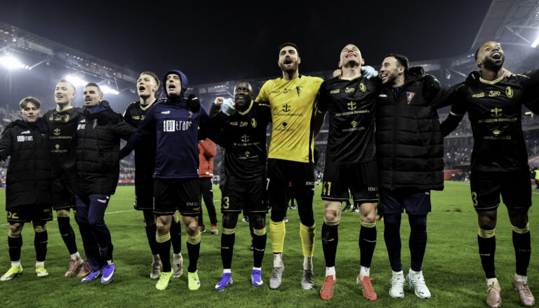 2026.02.21 Zabrze
Pilka nozna PKO Ekstraklasa sezon 2025/2026
Gornik Zabrze - Pogon Szczecin
N/z Leonardo Koutris Fredrik Ulvestad Jan Bieganski Kamil Grosicki Benjamin Mendy Valentin Cojocaru Attila Szalai Sam Greenwood Kellyn Acosta radosc wygrana zwyciestwo
Foto Mateusz Sobczak / PressFocus

2026.02.21 Zabrze
Football Polish League PKO Ekstraklasa season 2025/2026
Gornik Zabrze - Pogon Szczecin
Leonardo Koutris Fredrik Ulvestad Jan Bieganski Kamil Grosicki Benjamin Mendy Valentin Cojocaru Attila Szalai Sam Greenwood Kellyn Acosta radosc wygrana zwyciestwo
Credit: Mateusz Sobczak / PressFocus