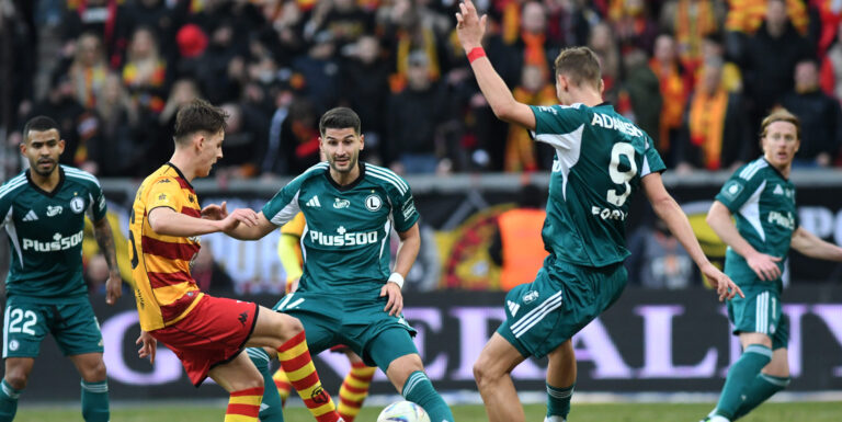 2026.03.01 Bialystok  Pilka nozna PKO Ekstraklasa sezon 2025/2026 23. kolejka rozgrywek Jagiellonia Bialystok (zolto-czerwone) - Legia Warszawa N/z (L-P) Juergen Elitim Bartosz Mazurek Antonio-Mirko Colak Rafal Adamski Foto Michal Kosc / PressFocus 
2026.03.01 Bialystok Football Polish PKO Ekstraklasa season 2025/2026 Jagiellonia Bialystok - Legia Warszawa Credit Michal Kosc / PressFocus