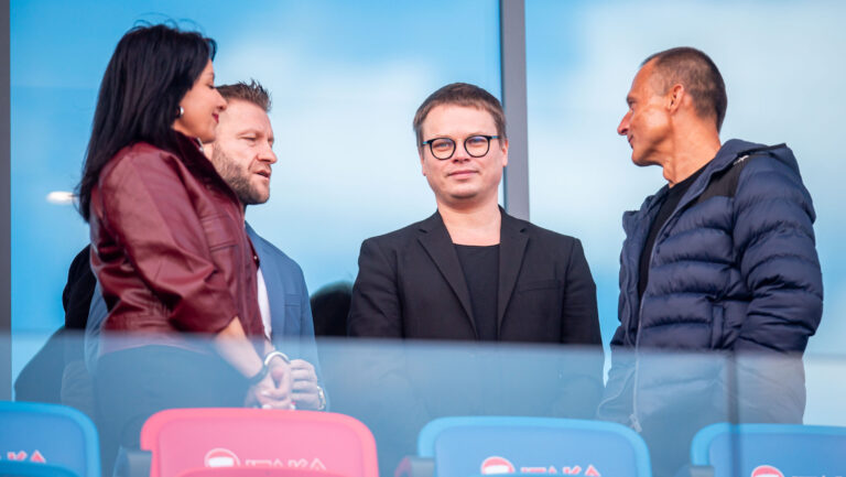 2026.03.21 Opole
Pilka nozna, Betclic 1.Liga sezon 2025/2026
Odra Opole - Wisla Krakow
N/z prezydent Opola arkadiusz wisniewski prezes wisly Jaroslaw Krolewski Jakub Blaszczykowski
Foto Mateusz Porzucek PressFocus

2026.03.21 Opole
Football Polish Second division season 2025/2026
Odra Opole - Wisla Krakow
prezydent Opola arkadiusz wisniewski prezes wisly Jaroslaw Krolewski Jakub Blaszczykowski
Credit: Mateusz Porzucek PressFocus
