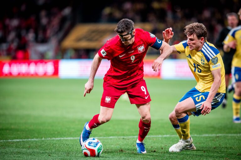 2026.04.31 Sztokholm
Pilka nozna Kwalifikacje Mistrzostw Swiata 2026, Solna, Strawberry Arena, final barazy
Szwecja - Polska
N/z Robert Lewandowski
Foto Mateusz Porzucek PressFocus

2026.04.31 Sztokholm
Stockholm, Football - FIFA World Cup 2026 Qualifying round, final play-off
Sweden - Poland
Szwecja - Polska
Robert Lewandowski
Credit: Mateusz Porzucek PressFocus