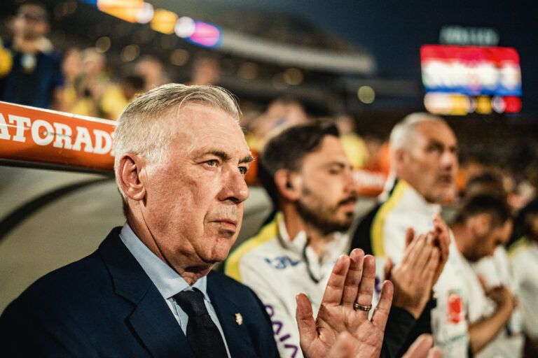 ORLANDO, OR - 31.03.2026: BRAZIL VS. CROATIA - Coach of the national team Carlo Ancelotti during the friendly match between Brazil and Croatia, held on Tuesday night (31), at Camping World Stadium, in Orlando, Florida. The Brazilian National Team, under the command of Carlo Ancelotti, faces the Croatians in final preparation for the 2026 World Cup. (Photo: Victor Eleutario/Fotoarena/Sipa USA)
2026.04.01 Orlando
pilka nozna miedzynarodowy mecz towarzyski
Brazylia - Chorwacja
Foto Fotoarena/SIPA USA/PressFocus

!!! POLAND ONLY !!!