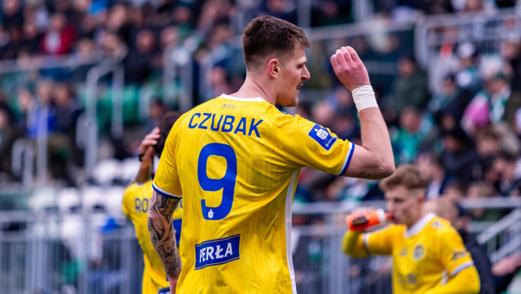 Napastnik z Ekstraklasy z powołaniem do reprezentacji Polski? Urban: „Coś jest na rzeczy”